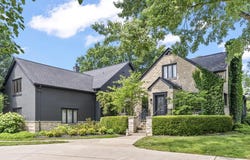 2946 Lewis Center Road, Lewis Center, OH 43035