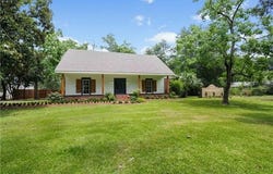 425 CARONDELET Street, Mandeville, LA 70448