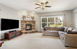 739 Pinehurst Dr, Mukwonago, WI 53149
