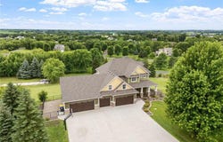 19602 Galway Circle, Prior Lake, MN 55372