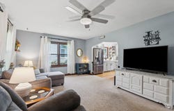 1612 N HARRIMAN Street, APPLETON, WI 54911