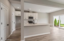 194 Harvest Point Way, Mt Washington, KY 40047