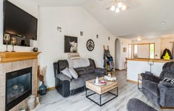 5213 SE 30th Street, Des Moines, IA 50320