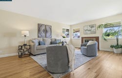 1748 Elmhurst Ln, Concord, CA 94521