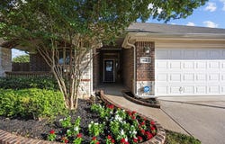416 Hidden Lake Court, Burleson, TX 76028