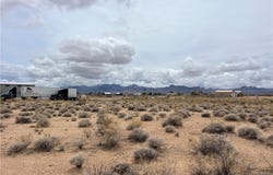 5 Ac. S Colorado Rd., Golden Valley, AZ 86413