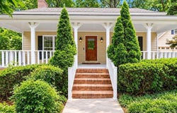 1052 Evelyn Lane, Lilburn, GA 30047
