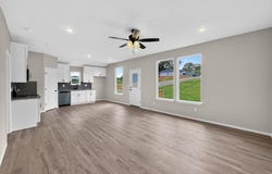 815 Shorthorn Lane, Marshfield, MO 65706