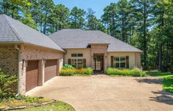 26 Sergio Drive, Hot Springs Village, AR 71909