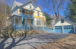 21 Howard Street, Brattleboro, VT 05301