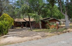 29 Verna ST, Bodfish, CA 93205