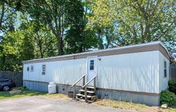 1338 Woodbury Avenue, Portsmouth, NH 03801