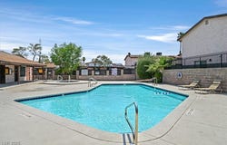 1722 E University Avenue, Las Vegas, NV 89119