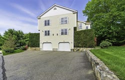 12 Paul Revere Path, Hopkinton, MA 01748