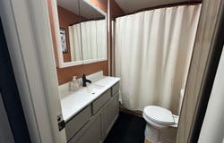 217 S 6th St, Sterling, KS 67579