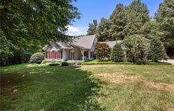 207 Olympia Drive, Mooresville, NC 28117