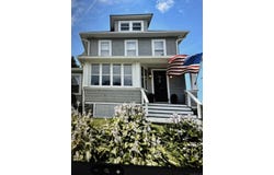 54 Woodlawn Avenue, Naugatuck, CT 06770