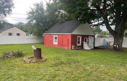 2314 S Christine, Westland, MI 48186