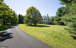 13 CRESTWOOD Circle, NEW HOPE, PA 18938