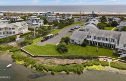 100 Seaview Avenue, Monmouth Beach, NJ 07750