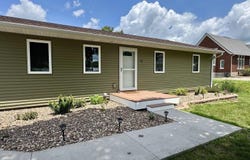 102 W Cherry Street, Danville, IA 52623