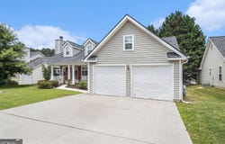 7008 Glen Valley, Fairburn, GA 30213