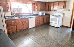 546 W Main Street, Weatherly, PA 18255