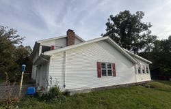 269 Cr-1300, West Liberty, KY 41472