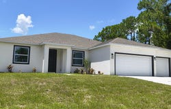 930 Hammacher Avenue SW, Palm Bay, FL 32908