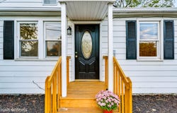 16 Creek Road, Keansburg, NJ 07734