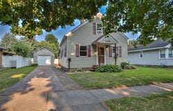 1105 N 6TH AVENUE, Wausau, WI 54401