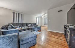 7539 State Line Road, Kansas City, MO 64114