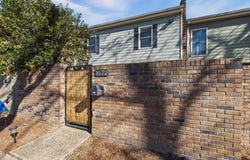 1672 CENTRAL Ave, Memphis, TN 38104