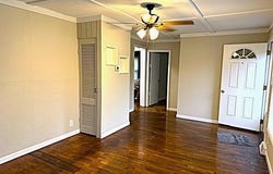 529 Emmons Avenue, St Charles, MO 63301
