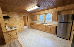 204 E Simpson Street, Alton, MO 65606