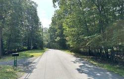 Timber Hill Rd 2B, Henryville, PA 18332