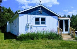 3 Ron Henry Lane, Freeport, ME 04032