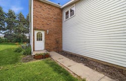 1532 Hunt Drive, Normal, IL 61761