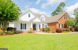 7323 Mill Ridge Drive, Hahira, GA 31632