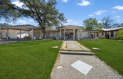 134 Rosemont, San Antonio, TX 78228