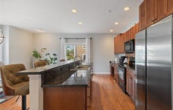 1499 Huntington Lane, Cleveland Heights, OH 44118