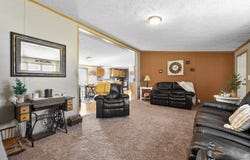 6261 N Thistle Downs Ln, Orland, IN 46776