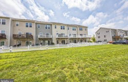 184 STAR DRIVE, MOUNT HOLLY, NJ 08060