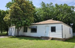 1213 SW F Avenue, Lawton, OK 73501