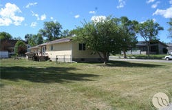 251 E 1st Ave. N, Columbus, MT 59019