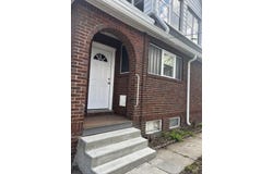 122 Bellevue Ave, Springfield, MA 01108