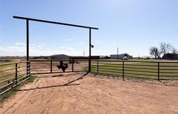 9267 County Road 95 S, Vernon, TX 76384