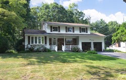 39 Sheryl Crescent, Smithtown, NY 11787