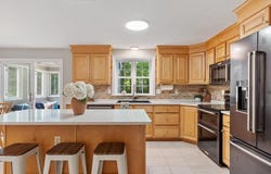 10 John Swift Rd, Acton, MA 01720