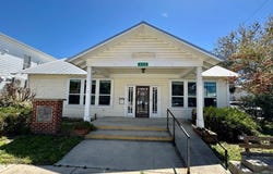 490 2nd St, Cedar Key, FL 32625